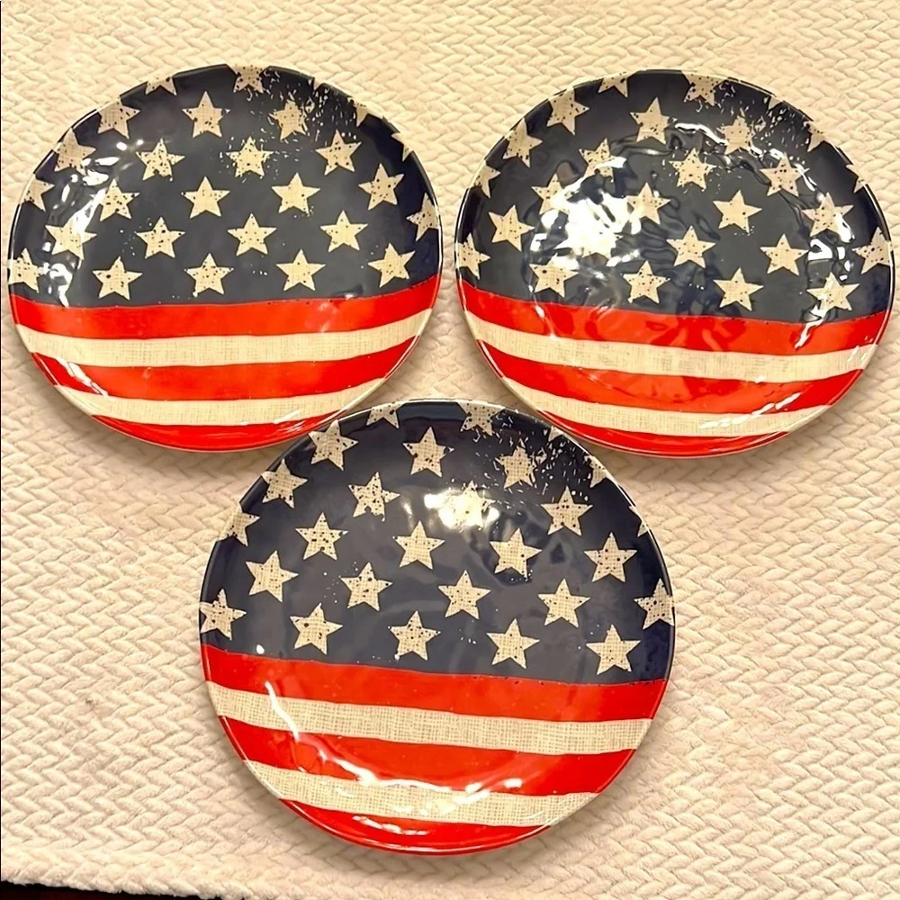 Nautica Home Set of 3 Melamine Patriotic Stars & Stripes Plates